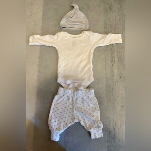 Newborn George brand unisex baby outfit